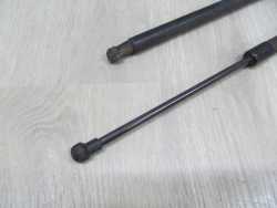 AUDI A3 8P SILOWNIK TELESKOP KLAPY BAGAZNIKA TYL 8P3827552B