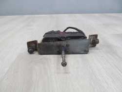 VOLVO S60 V70 S80 XC 00-07 SILNICZEK SILNIK WYCIERACZKI LAMPY PRAWY 0390206218 8620960