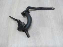 VOLVO V70 XC70 99- ZAWIASY KLAPY BAGAZNIKA 8643158 8643157