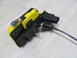 VOLVO S60 V70 XC70 99- ZAMEK DRZWI LEWY TYL 3663870