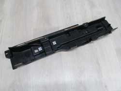 VOLVO V70 XC70 LIFT MOCOWANIE PODLOGI BAGAZNIKA PRAWE 04-07