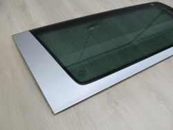VOLVO V70 XC II SZYBA TYL LEWA KAROSERYJNA ANTENA 43R-00052 99-07