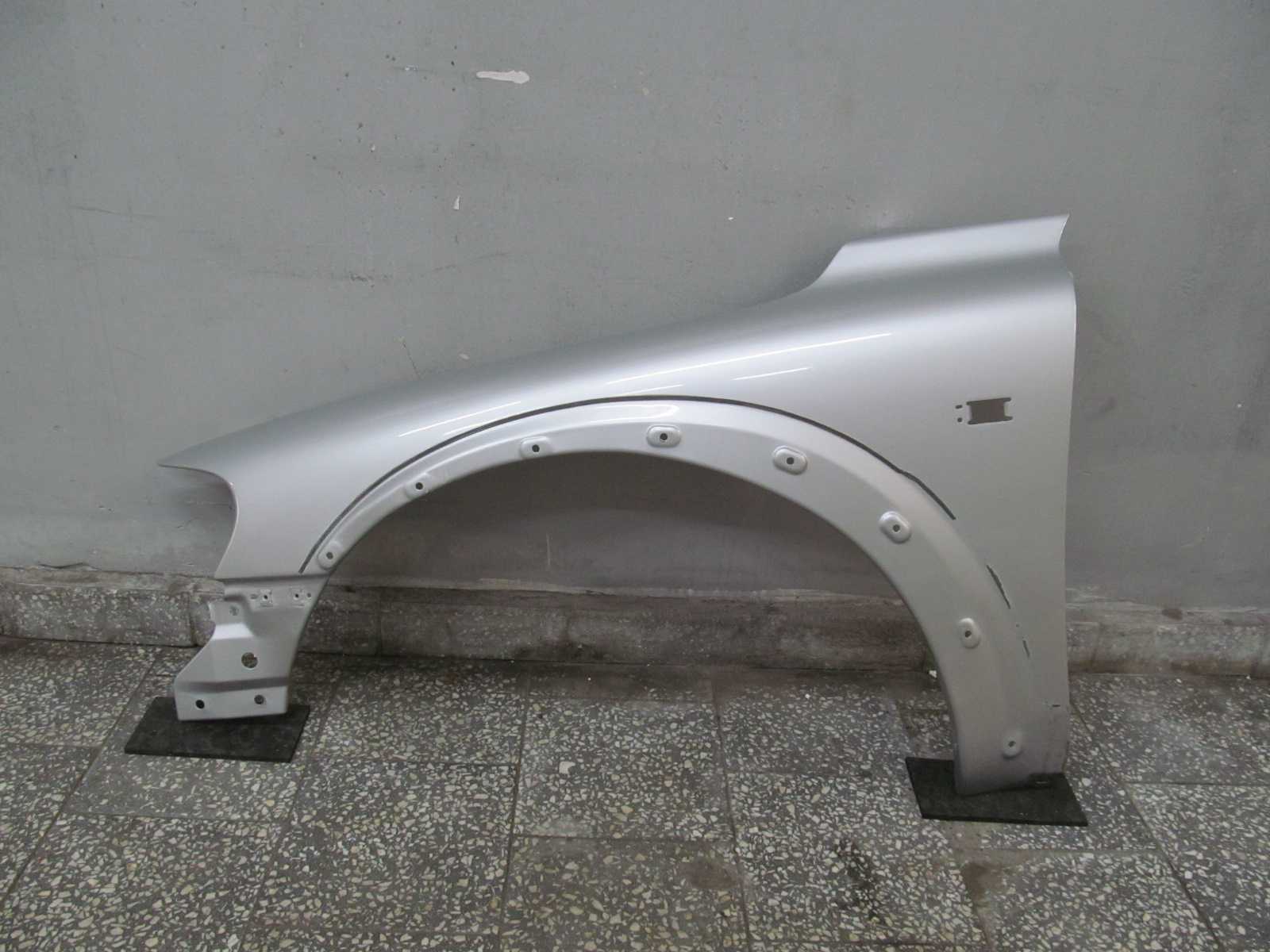 VOLVO XC70 XC CROSS COUNTRY 99-07 BLOTNIK PRZOD LEWY 426-26