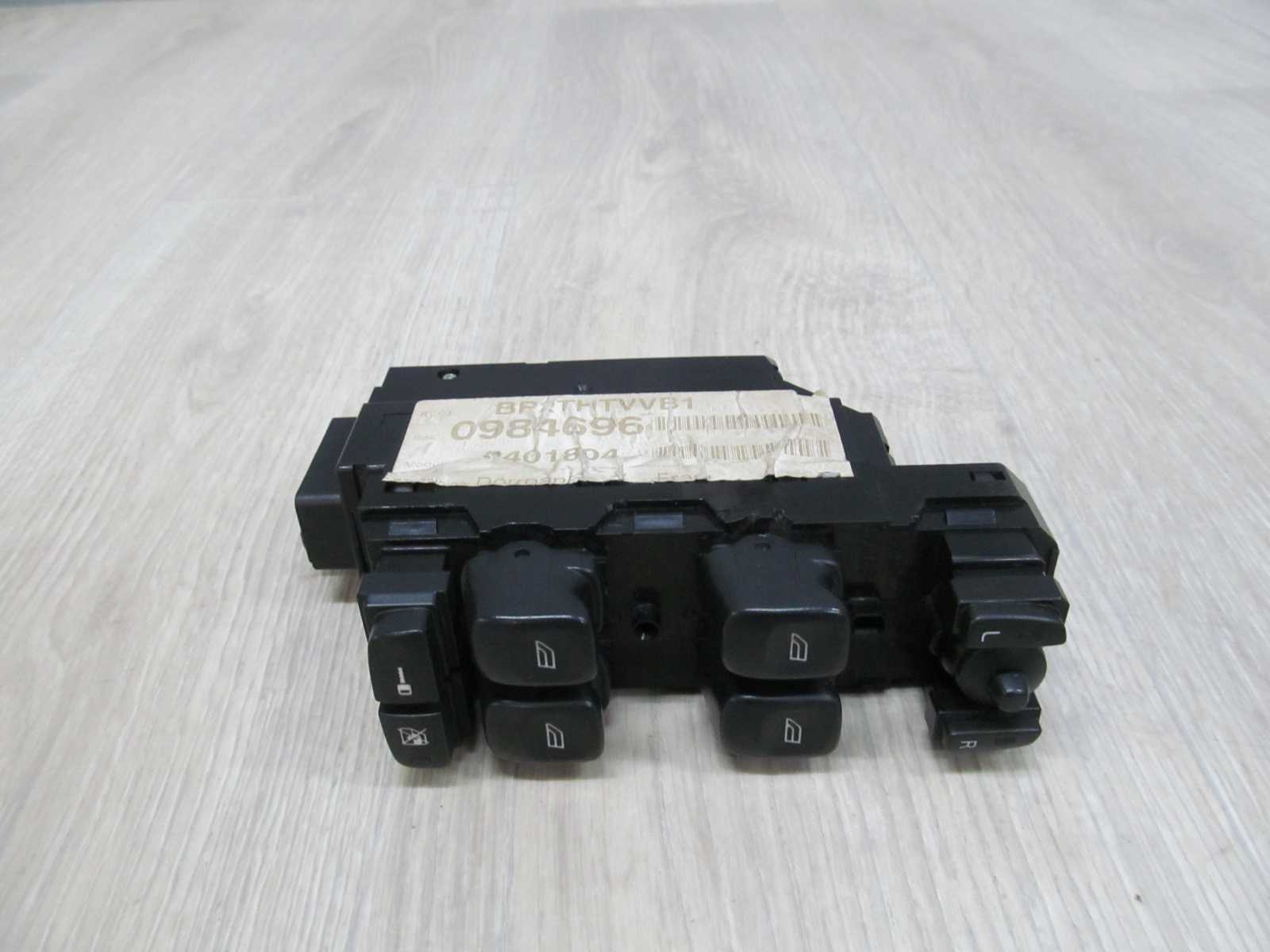 VOLVO S60 V70 XC70 XC90 PANEL PRZELACZNIK SZYB 30658146