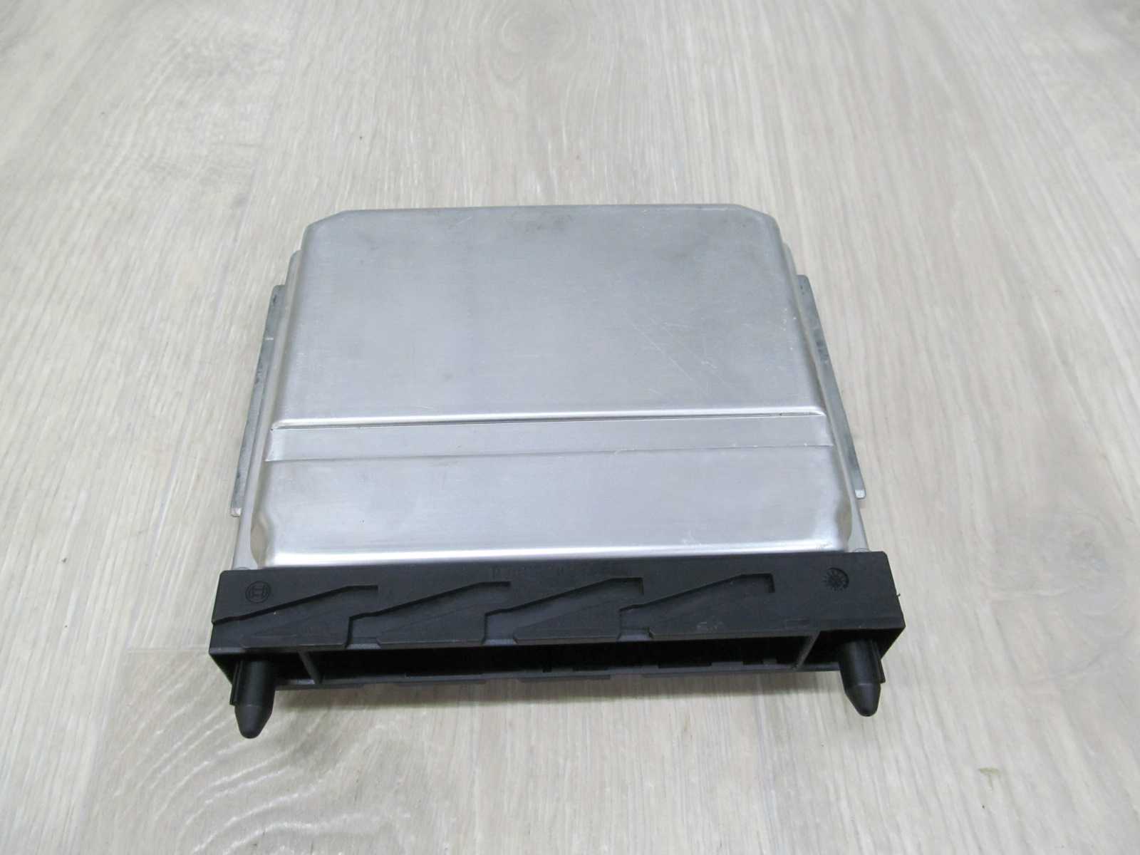 VOLVO 2.4 D5 KOMPUTER STEROWNIK 0281011078 30637733A 1039S00000 L8.2
