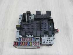 VOLVO S60 V70 XC70 XC90 SKRZYNKA BEZPIECZNIKOW MODUL REM 30679527 30658311 08696098