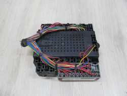 VOLVO S60 V70 XC70 XC90 SKRZYNKA BEZPIECZNIKOW MODUL REM 30679527 30658311 08696098