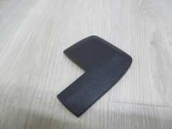 VOLVO S60 V70 XC70 OSLONA ZASLEPKA FOTELA SIEDZENIA 9208272