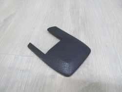 VOLVO S60 V70 XC70 OSLONA ZASLEPKA FOTELA SIEDZENIA 9208271
