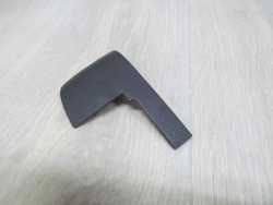 VOLVO S60 V70 XC70 OSLONA ZASLEPKA FOTELA SIEDZENIA 9208270
