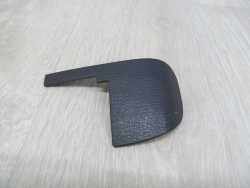 VOLVO S60 V70 XC70 OSLONA ZASLEPKA FOTELA SIEDZENIA 9208269