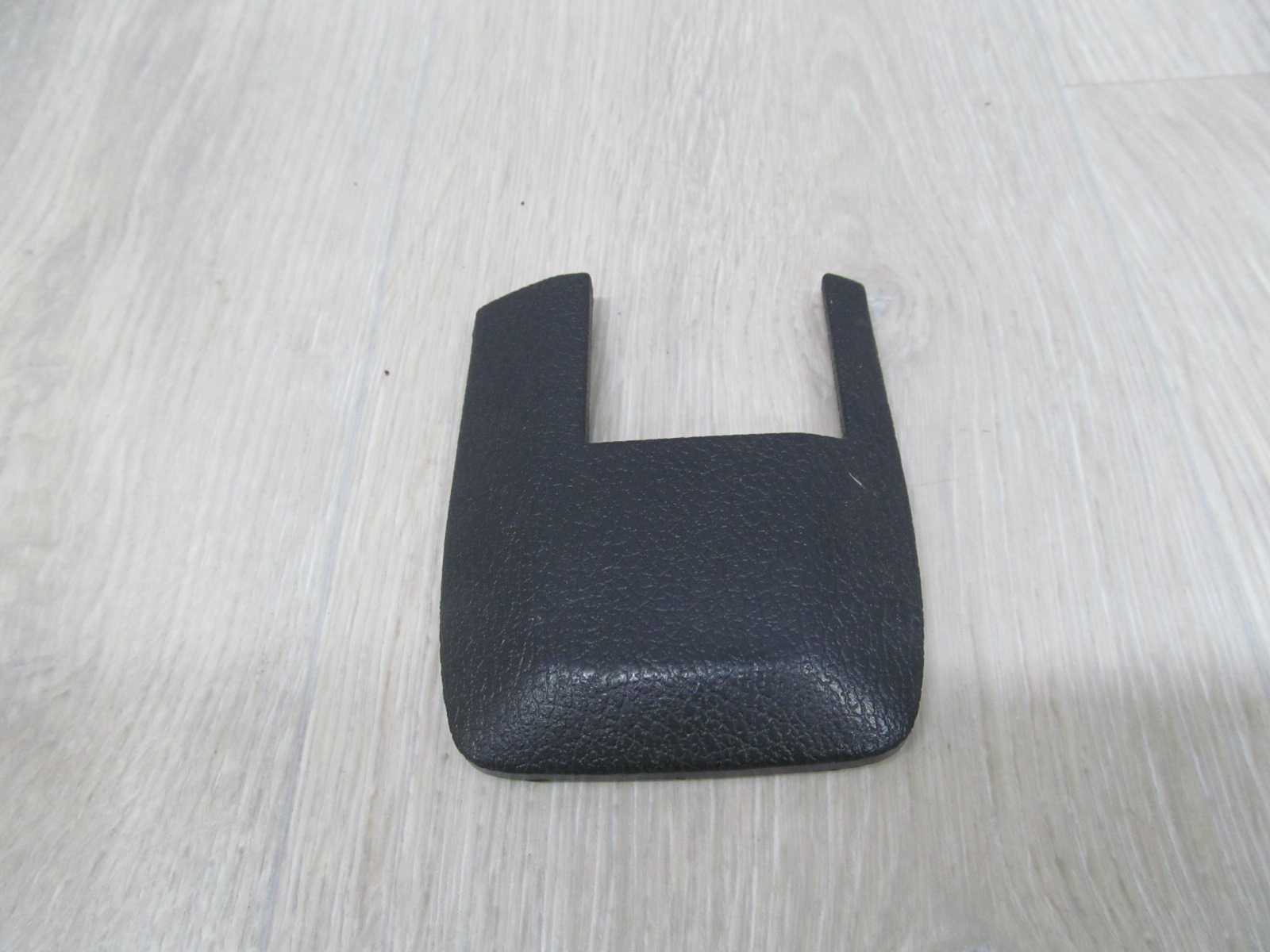 VOLVO S60 V70 XC70 OSLONA ZASLEPKA FOTELA SIEDZENIA 9208267