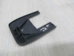 VOLVO S60 V70 XC70 OSLONA ZASLEPKA FOTELA SIEDZENIA 9208267