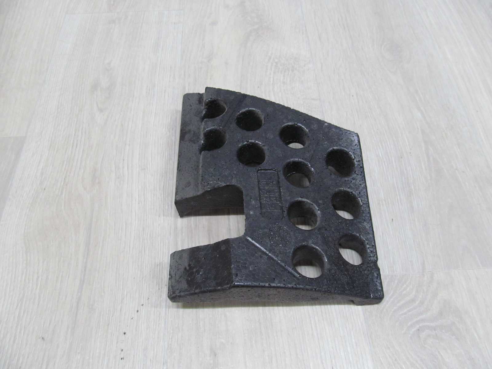 VOLVO XC70 99- ABSORBER PIANKA STYROPIAN ZDERZAKA PRZOD PRAWY 09468926
