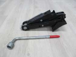 VOLVO V70 XC70 99- LEWAREK PODNOSNIK KLUCZ 8679370