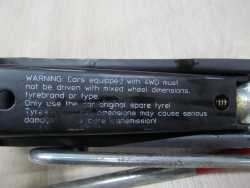VOLVO V70 XC70 99- LEWAREK PODNOSNIK KLUCZ 8679370