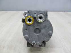 VOLVO S60 V70 XC 2.4 D5 SPREZARKA KLIMATYZACJI 8708581