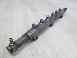 VOLVO S60 V70 S80 XC 2.4 D5 LISTWA WTRYSKOWA CZUJNIK 0445215010 0281002527