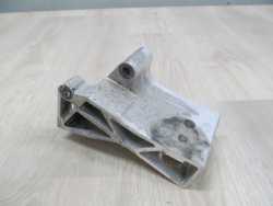 VOLVO S60 V70 S80 XC 2.4 D5 LAPA SILNIKA 8684381
