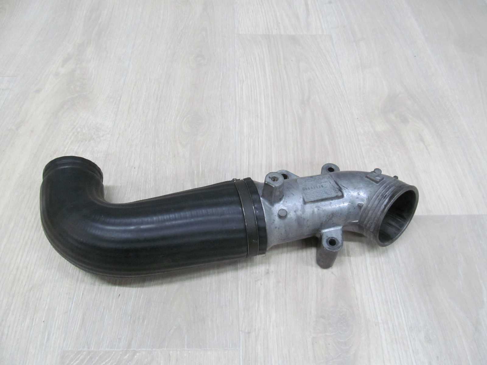 VOLVO S60 V70 XC 2.4 D5 RURA PRZEWOD INTERCOOLERA 08699419 08631538