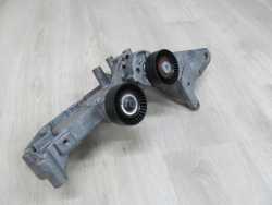 VOLVO S60 V70 S80 XC 2.4 D5 WSPORNIK LAPA ALTERNATORA SILNIKA 8642196