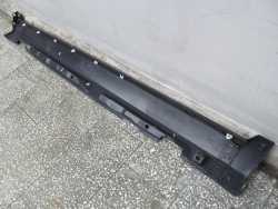 VOLVO V50 04-12 LISTWA PROGOWA NAKLADKA PROGU PRAWA 30698906