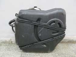 VOLVO V50 2.0D 04-12 ZBIORNIK BAK WLEW PALIWA 3M51-9002-AD 3M51-9K007-BV