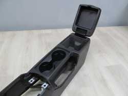 VOLVO S40 V50 TUNEL SRODKOWY PODLOKIETNIK 8687408 04-12