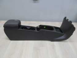 VOLVO S40 V50 TUNEL SRODKOWY PODLOKIETNIK 8687408 04-12