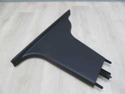 VOLVO S40 V50 TAPICERKA OSLONA POSZYCIE SLUPKA PRAWA 9486848 04-12