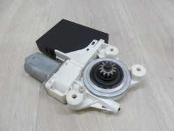 VOLVO S40 V50 04-12 SILNICZEK SZYBY PRZOD LEWY 30737675