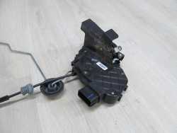 VOLVO S40 V50 04-12 ZAMEK DRZWI PRZOD LEWY 30699787