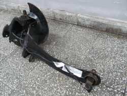 VOLVO C30 S40 V50 06-13 PIASTA ZWROTNICA WAHACZ TYL LEWY 30736776