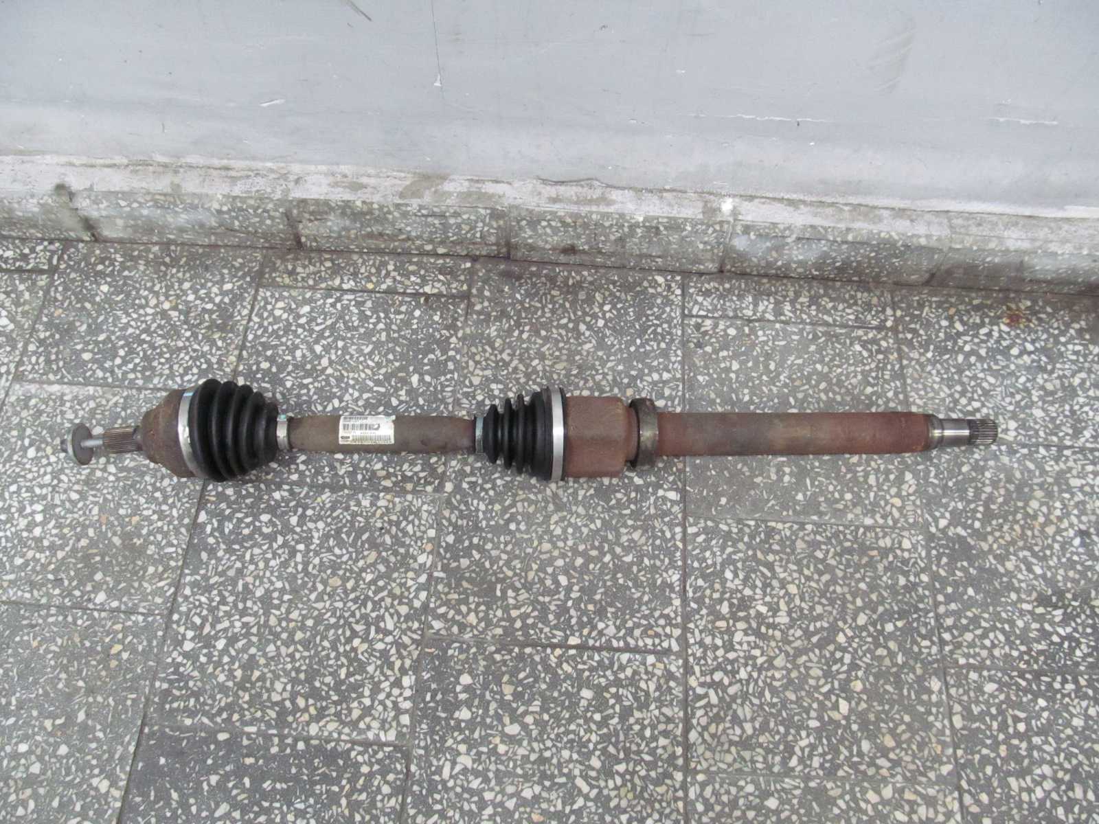 VOLVO C30 S40 V50 C70 2.0 D 06-13 POLOS POLOSKA PRAWA DLUGA 30681131