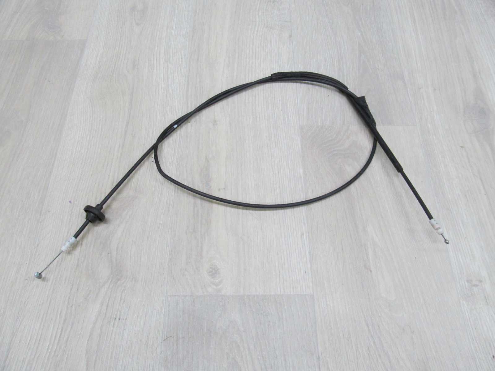 VOLVO C30 S40 V50 C70 06-13 LINKA OTWIERANIA MASKI 30753017