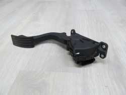 VOLVO C30 S40 V50 C70 2.0 D 04-12 PEDAL POTENCJOMETR GAZU 4M51-9F836-AH