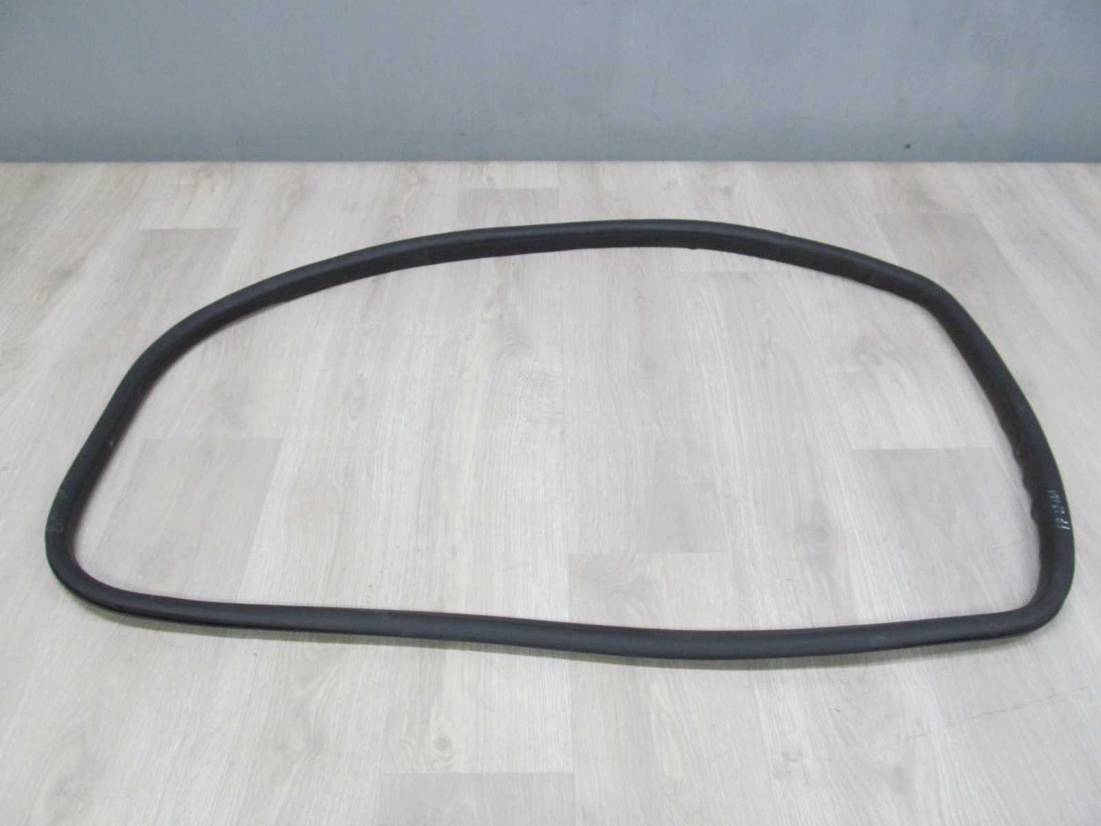 VOLVO S40 V50 04-12 USZCZELKA DRZWI TYL PRAWY