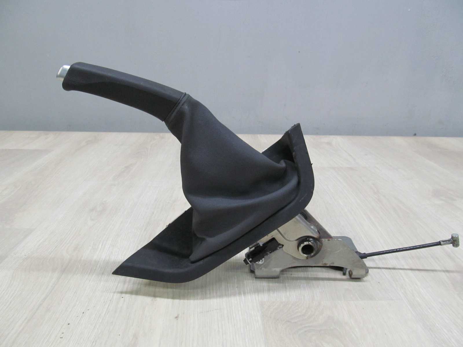 VOLVO C30 S40 V50 C70 04-07 DZWIGNIA HAMULCA RECZNEGO POSTOJOWY 4N51-2780-AM