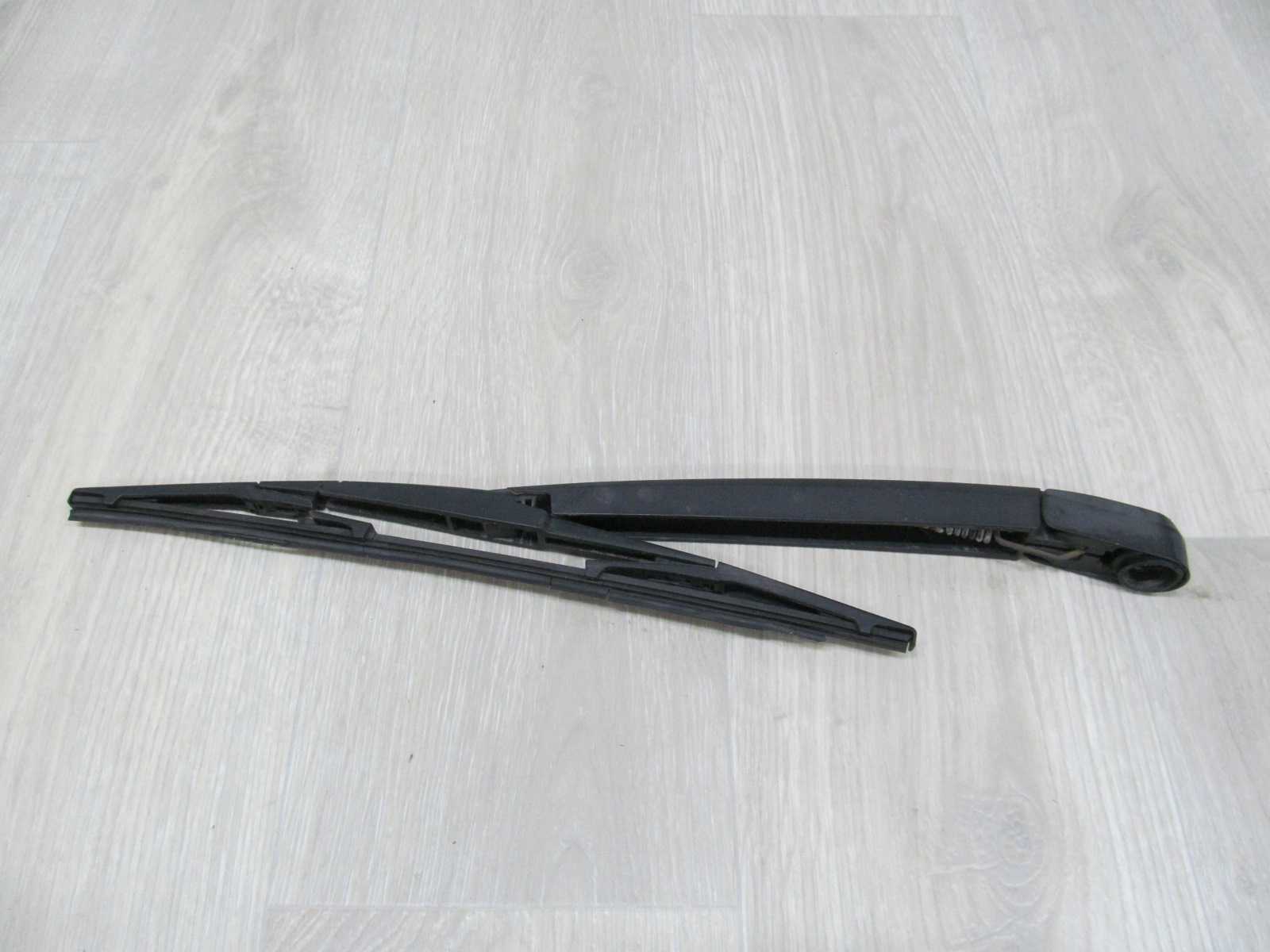 LEXUS RX II RAMIE WYSIERACZKI TYL 03-09