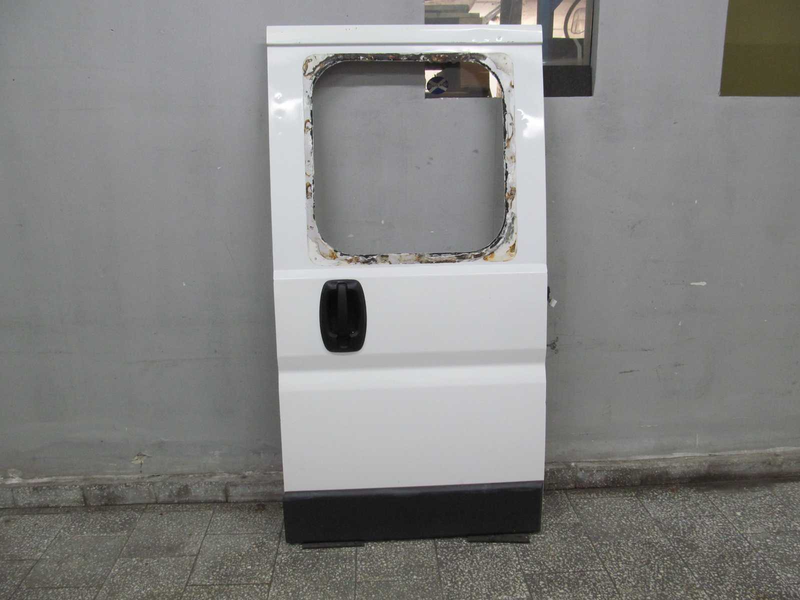 FIAT DUCATO BOXER JUMPER DOKA DUBEL DOPEL KABINA DRZWI TYL PRAWE 249