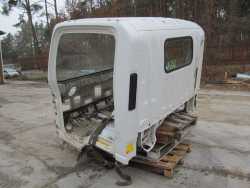 ISUZU N35 GRAFTER KABINA KAROSERJA 11R