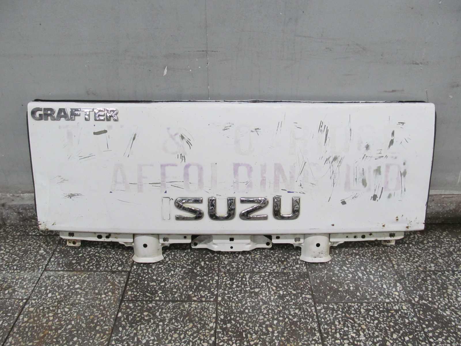 ISUZU N35 GRAFTER GRILL ATRAPA MASKA 07-18