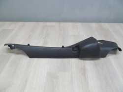 FORD FOCUS MK1 KOMBI PROWADNICA ROLETY BAGAZNIKA PRAWA XS41-N55158-A