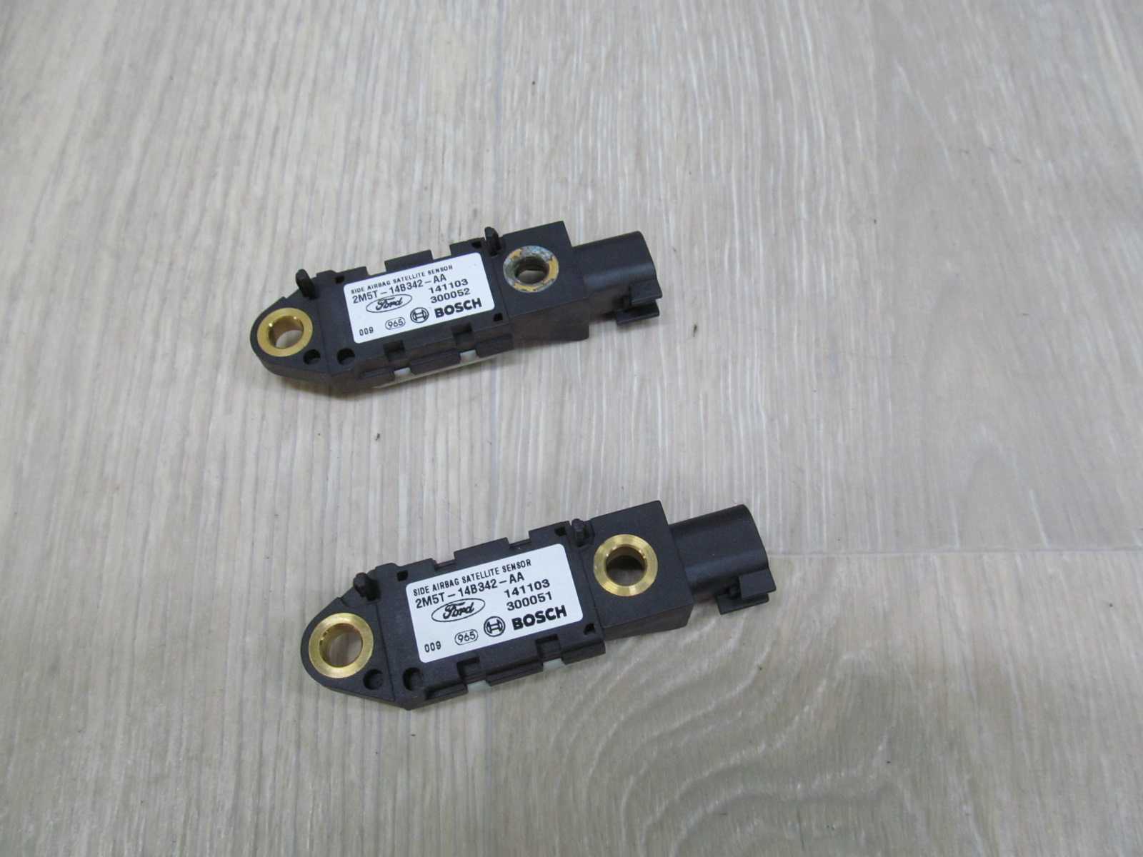 FORD FOCUS MK1 CZUJNIK UDERZENIA 2M5T-14B342-AA