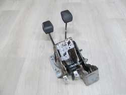 FORD FOCUS MK1 98-04 PEDAL SPRZEGLA HAMULCA 98AB2450