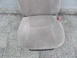 TOYOTA CAMRY VI FOTEL SIEDZENIE PRZOD PRAWY WELUR 01-06