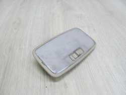 TOYOTA CAMRY VI 01-06 LAMPKA OSWIETLENIA KABINY 81240-AA020