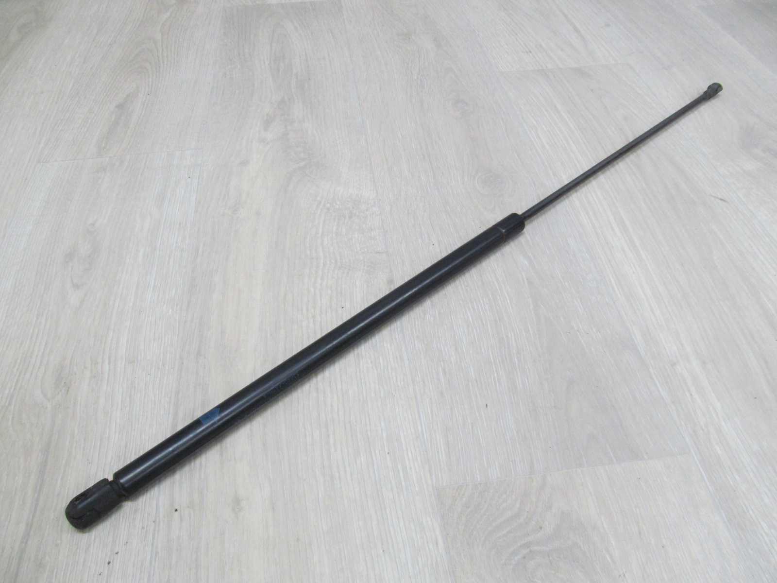 TOYOTA CAMRY VI 01-06 SILOWNIK TELESKOP MASKI 53440-AA011