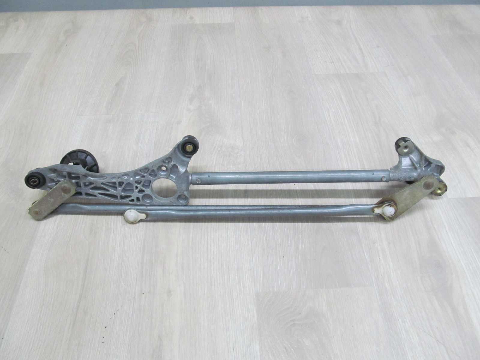 TOYOTA CAMRY VI 01-06 MECHANIZM WYCIERACZEK PRZOD