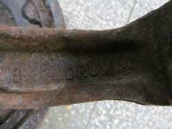TOYOTA CAMRY VI 01-06 PIASTA ZWROTNICA TYL PRAWY 42313-06090